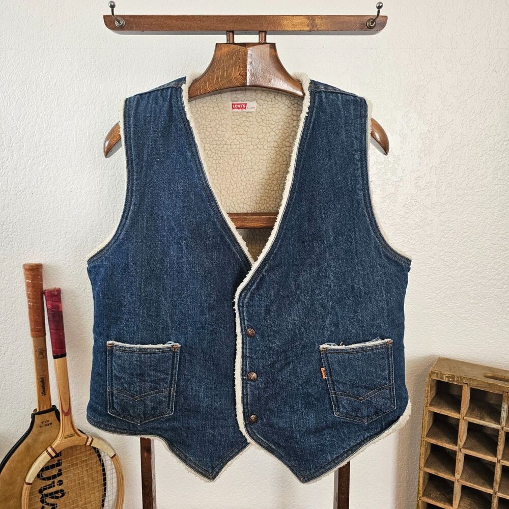 VTG 70s Levis Orange Tab Sherpa Lined Denim Vest Mens XL Made in USA Western